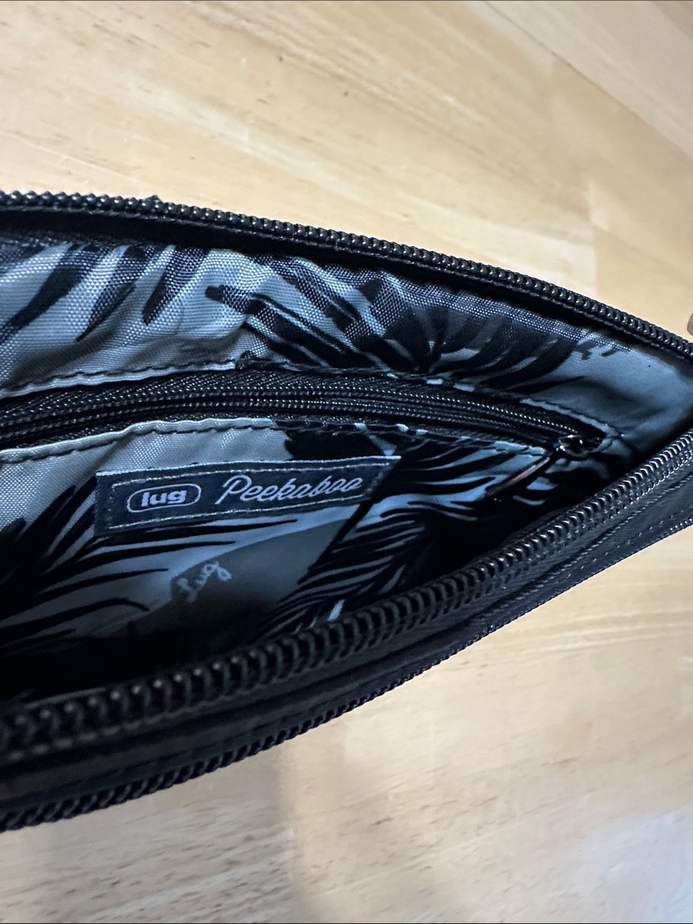 lug Black Quilted Peekaboo Wristlet Pouch - Picture 6 of 10